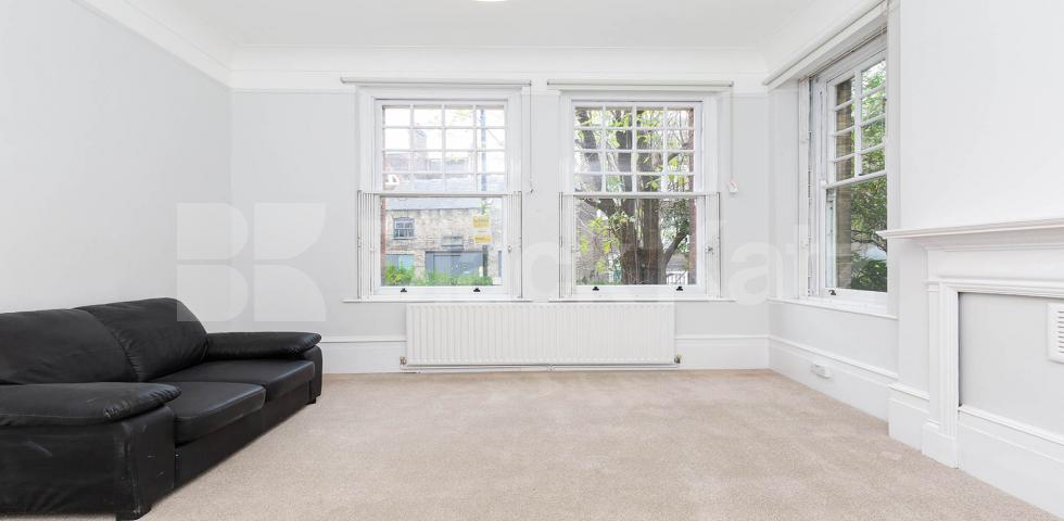 			3 Bedroom, 1 bath, 1 reception Apartment			 Hornsey Lane, Highgate